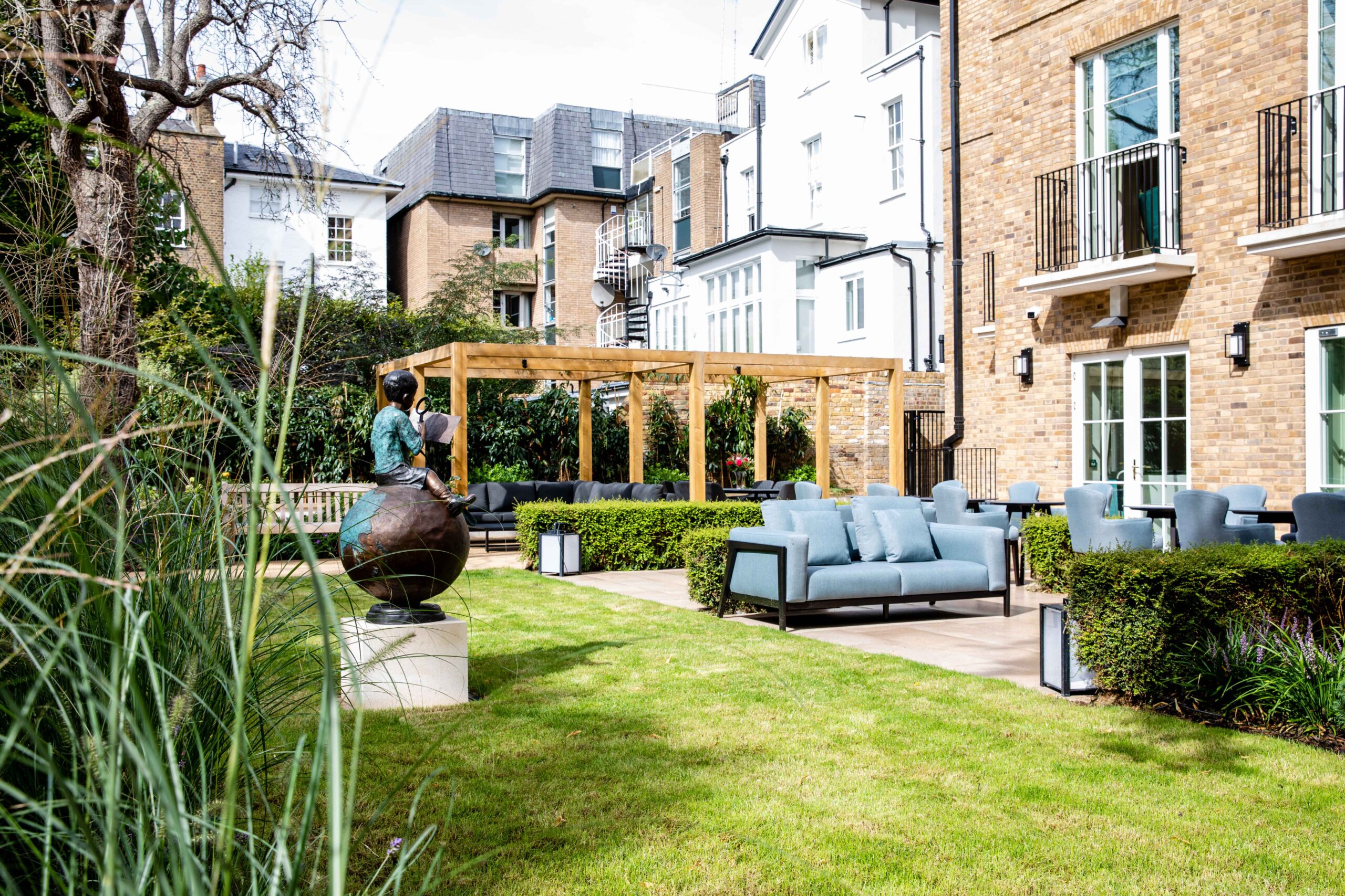 BEST EXTERIOR SPACE